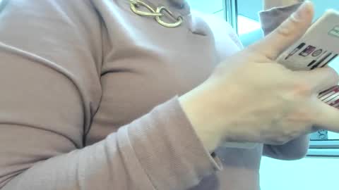 Snapshot of tammyparker_ chatting on 02.14.25 Tammara online show from 02.14.25