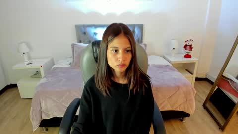 Tamy  online show from 12.20.24