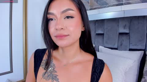 Snapshot of tamy_honey chatting on 12.20.24 Tamy online show from 12.20.24