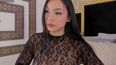 Snapshot of tamy_honey chatting on 02.08.25 Tamy online show from 02.08.25