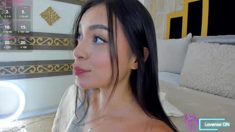 Snapshot of tamy_honey chatting on 02.13.25 Tamy online show from 02.13.25