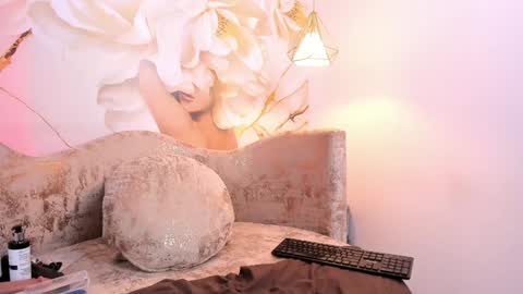 TAMY SANSS online show from 12.03.24