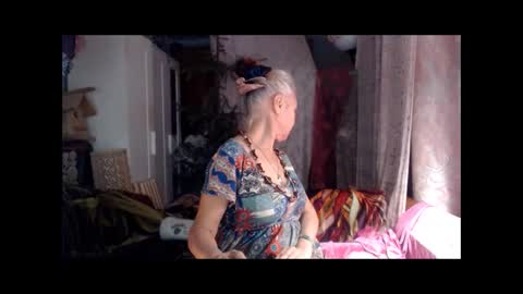 Milena online show from 10.18.25