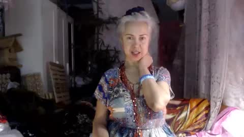 Milena online show from 10.21.25