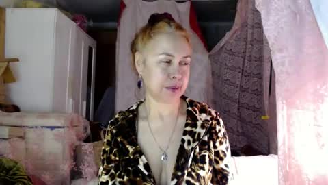 Snapshot of tanganiika chatting on 02.18.26 Milena online show from 02.18.26