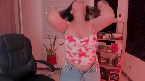 Tania Velvet online show from 02.22.26