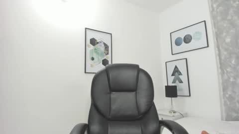 Tanisha online show from 12.23.24
