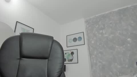 Tanisha online show from 02.24.25