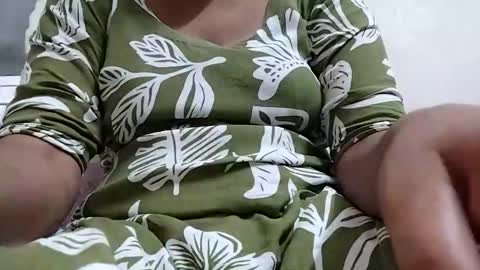 taniya_roy4628 online show from 05.12.26
