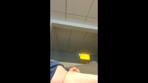 Snapshot of tank106 chatting on 01.18.26 tank106 online show from 01.18.26