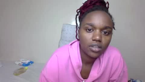 Snapshot of tannia004 chatting on 12.05.24 tania online show from 12.05.24