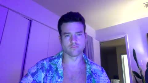 Snapshot of tantrichealing chatting on 12.25.24 Dr. Love online show from 12.25.24