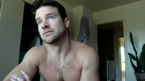 Snapshot of tantrichealing chatting on 12.31.24 Dr. Love online show from 12.31.24