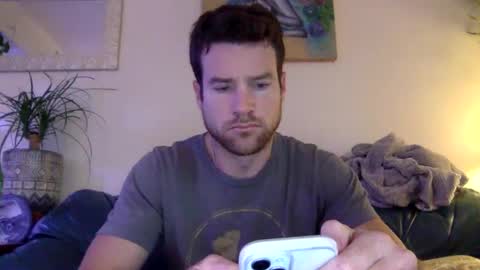 Snapshot of tantrichealing chatting on 01.05.25 Dr. Love online show from 01.05.25