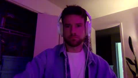 Snapshot of tantrichealing chatting on 09.16.25 Dr. Love online show from 09.16.25