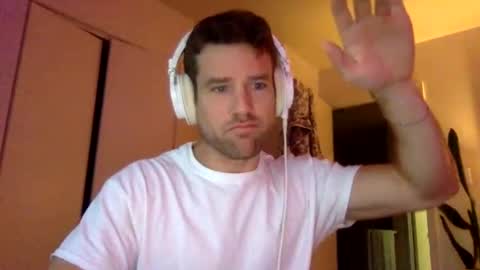 Snapshot of tantrichealing chatting on 10.09.25 Dr. Love online show from 10.09.25