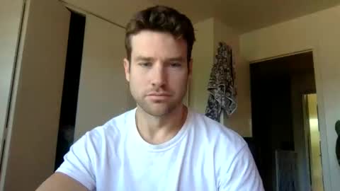 Snapshot of tantrichealing chatting on 10.19.25 Dr. Love online show from 10.19.25