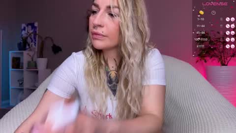 Tanya acid       online show from 11.16.25