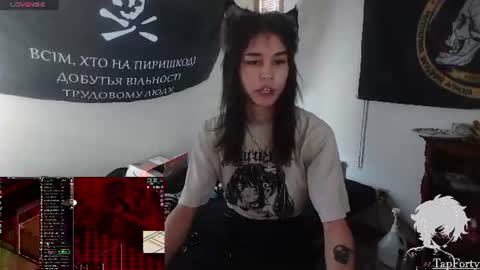 Snapshot of tap_forty chatting on 07.28.26 tap_forty online show from 07.28.26