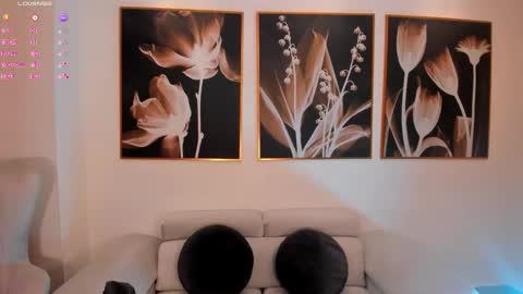 Tara Lawrence online show from 10.05.25