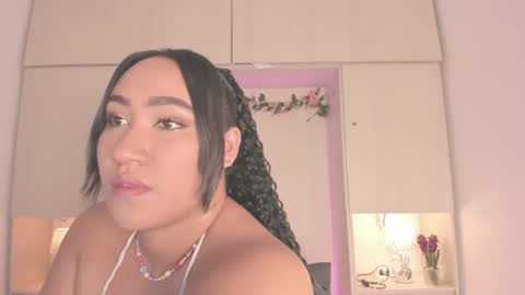  T A R A  online show from 12.21.25