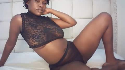 tashababy1 online show from 10.10.25