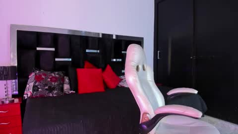 tashasant online show from 10.29.25