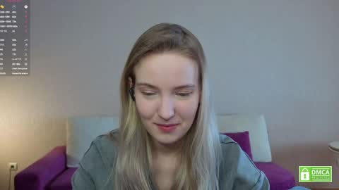 Snapshot of tashinapetitto chatting on 05.07.26 Your Ressie online show from 05.07.26