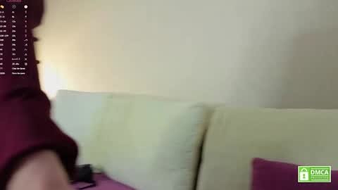 Snapshot of tashinapetitto chatting on 05.11.26 Your Ressie online show from 05.11.26