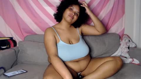 Tastee Kitty online show from 01.16.25
