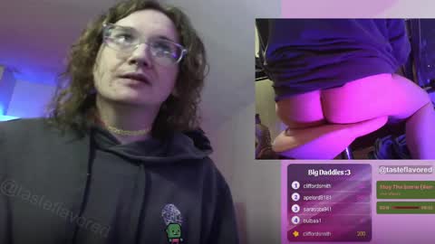 Snapshot of tasteflavored_femboy chatting on 02.28.25 Taste online show from 02.28.25