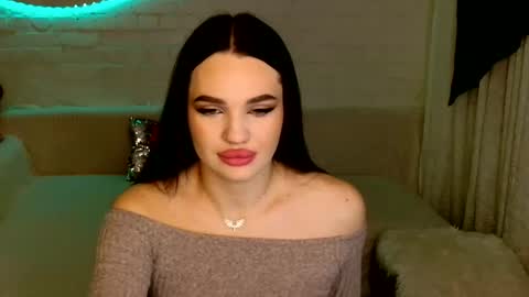tasty_babyy online show from 01.19.25