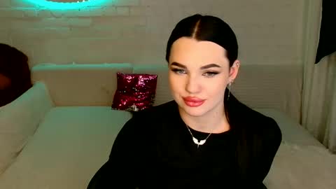 tasty_babyy online show from 02.02.25
