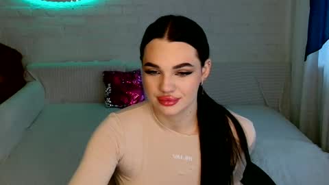 tasty_babyy online show from 02.10.25