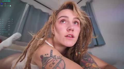 Snapshot of tasty_tomato chatting on 10.22.25 RHEA pronanciation like Reya online show from 10.22.25