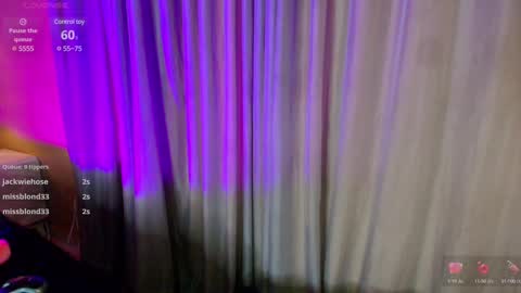 Snapshot of tati_cardenas chatting on 03.08.25 AME online show from 03.08.25