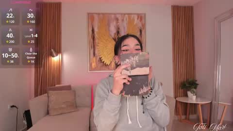 tati_marino online show from 02.13.25