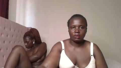 Snapshot of tatiana1_ chatting on 09.11.25 Tatiana online show from 09.11.25