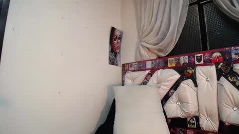 Snapshot of tatiana_ninfomaniaca chatting on 02.13.25 tatiana online show from 02.13.25