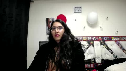 Snapshot of tatiana_ninfomaniaca chatting on 03.05.25 tatiana online show from 03.05.25