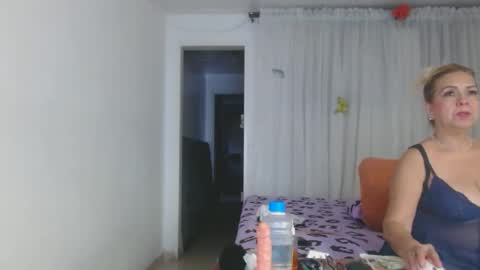 tatiana giraldo online show from 04.12.26