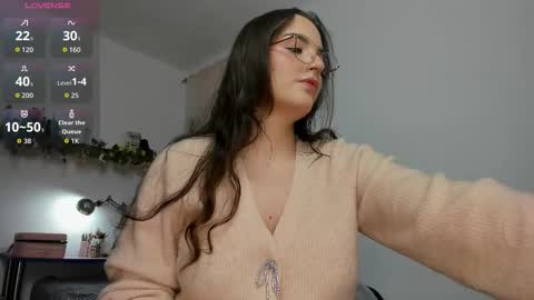 Tatianna online show from 10.13.25