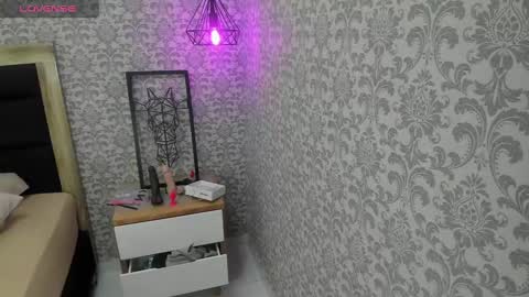 T A T I  online show from 03.11.25