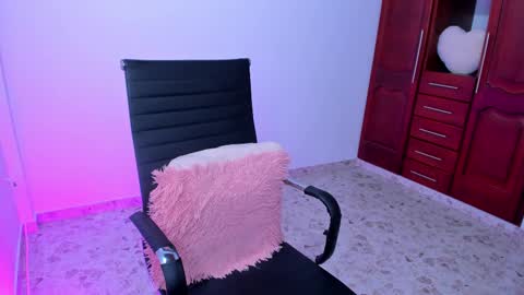 Tatiana Lopez online show from 02.15.25