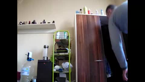 Beliqnegar online show from 12.15.25