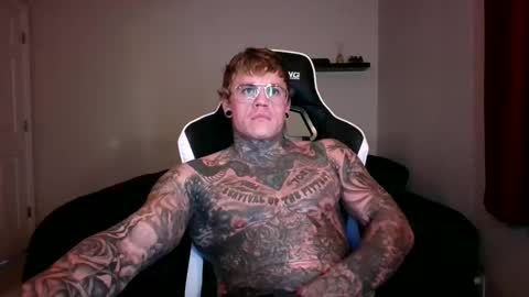 Snapshot of tatteddaddy9000 chatting on 09.18.25 D-Man online show from 09.18.25