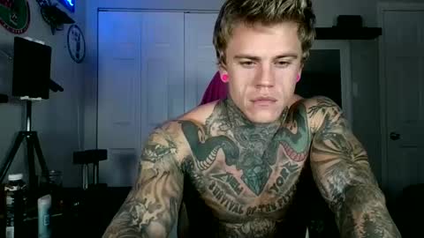 Snapshot of tatteddaddy9000 chatting on 10.03.25 D-Man online show from 10.03.25