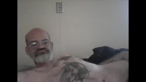 Snapshot of tattedpanther chatting on 10.17.25 tattedpanther online show from 10.17.25
