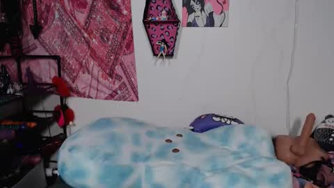 TattedThickandPretty online show from 05.15.26