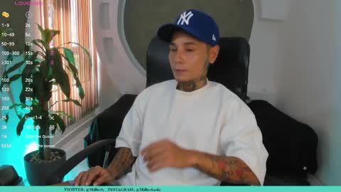 Snapshot of tattokoi chatting on 02.10.25 tattokoi online show from 02.10.25